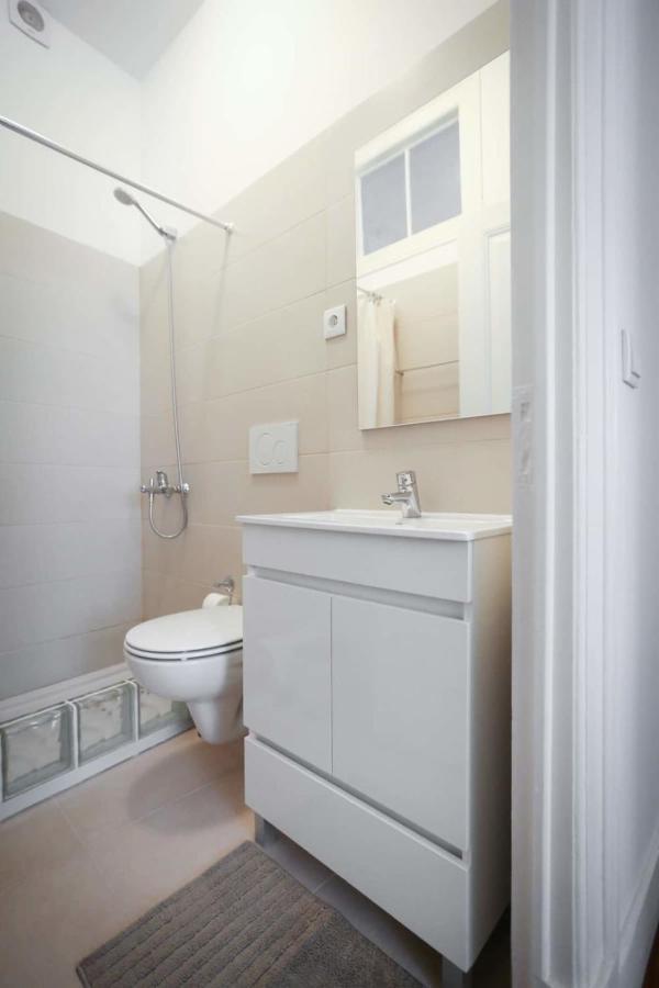 Guestready - Hygge-Style Apartment In Historical Graca Lisboa Exterior foto